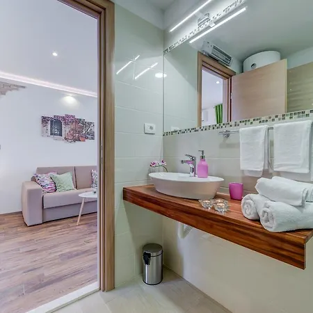 Room&studio Just Enjoy Apartamento Split