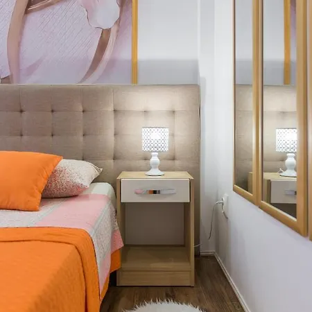 Room&studio Just Enjoy * Spalato